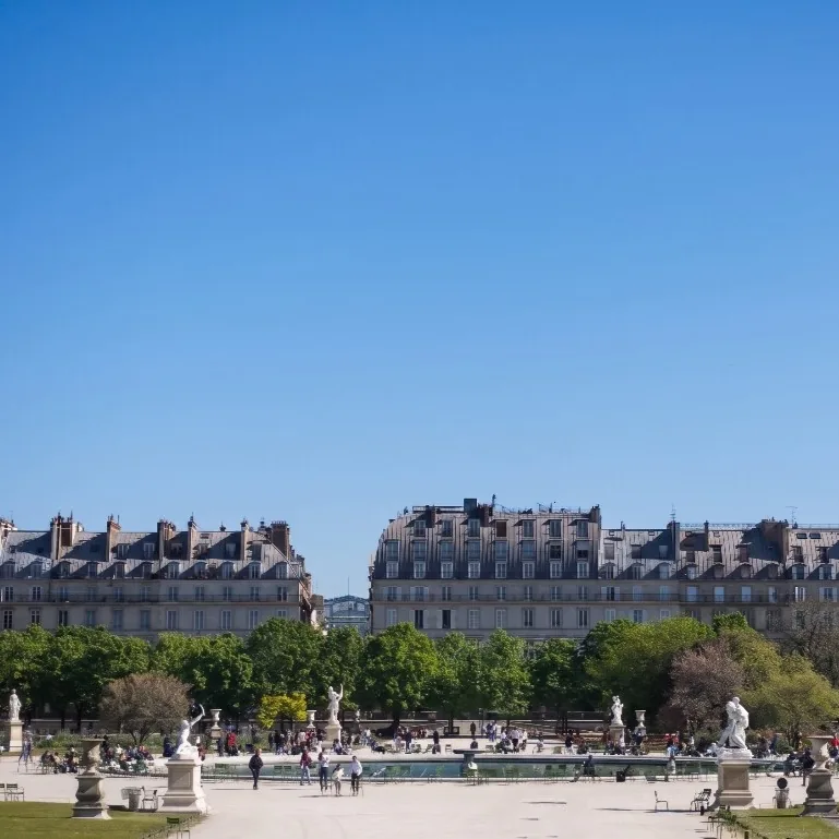 @hotelcambonparis — photo 1